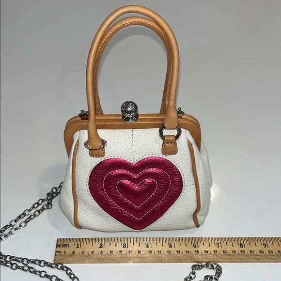 Like New Brighton Mini Heart Leather Kisslock Crossbody Purse (white and pink) - Picture 11 of 16